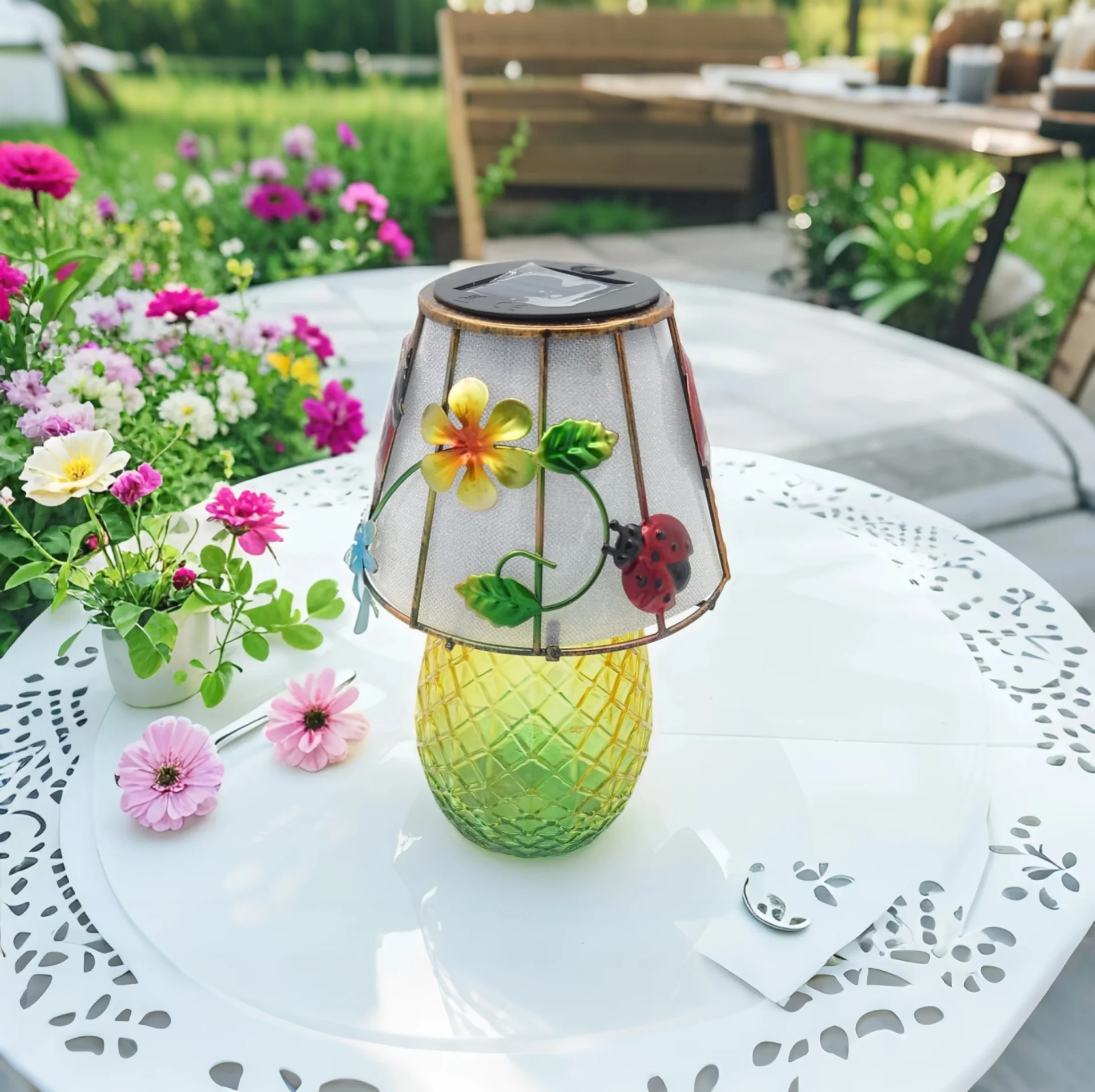 ChexLizard Ladybug Solar Outdoor Table Lamp, Waterproof Garden Decor Light for Patio Porch Deck Yard and Backyard